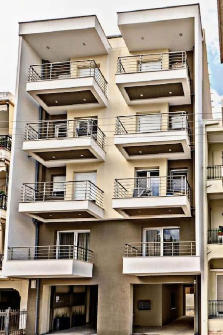 8 Blocks Apartments 4A أليكسانثيربوليس المظهر الخارجي الصورة